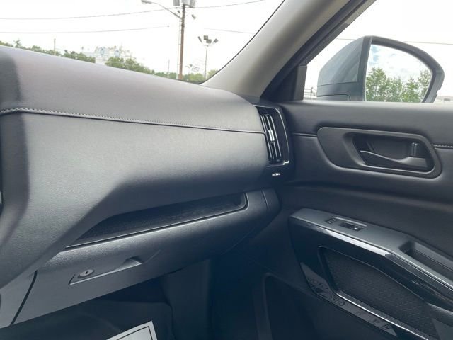 Used 2023 Gun Metallic Nissan SV image 17