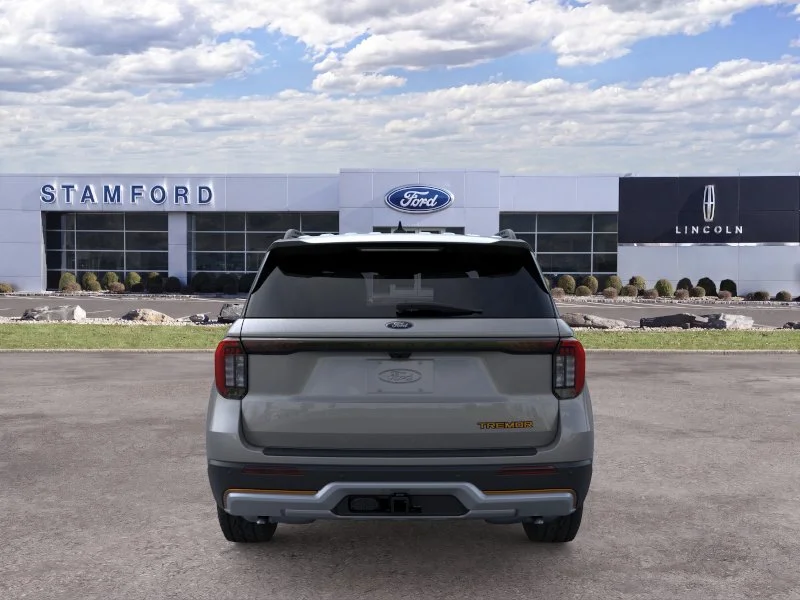 New 2026 Carbonized Gray Metallic Ford Tremor® image 5