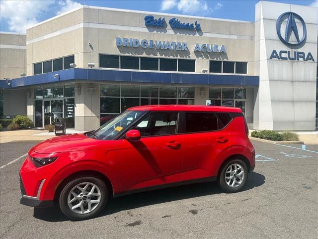 2024 Kia Soul 2.0L LX IVT's photo
