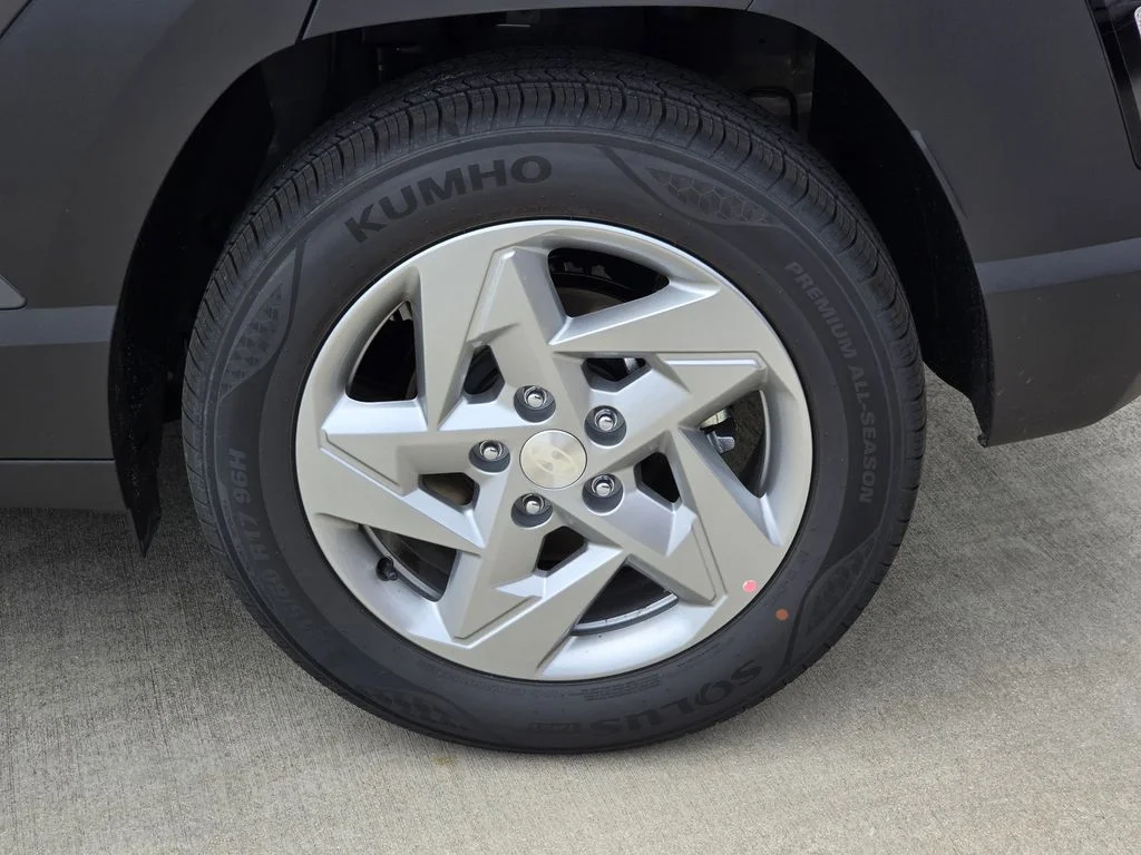 New 2027  Hyundai SE image 5