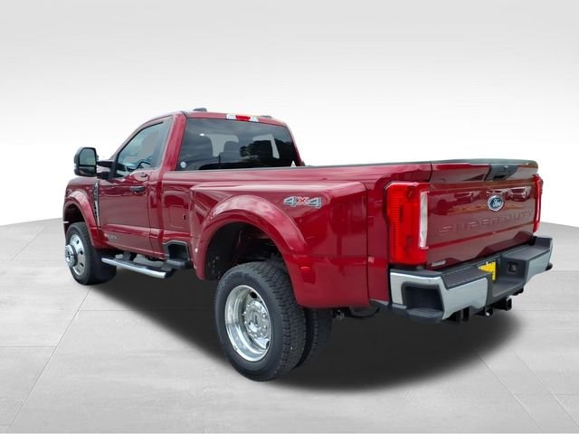 New 2026 Ruby Red Metallic Tinted Clearcoat Ford F-450® XLT image 6