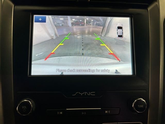 Used 2020 White Ford SE image 26