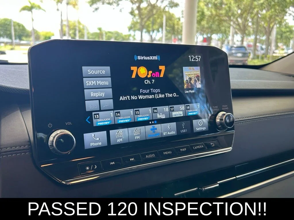 Used 2024 Blue Mitsubishi SEL Black Edition image 8