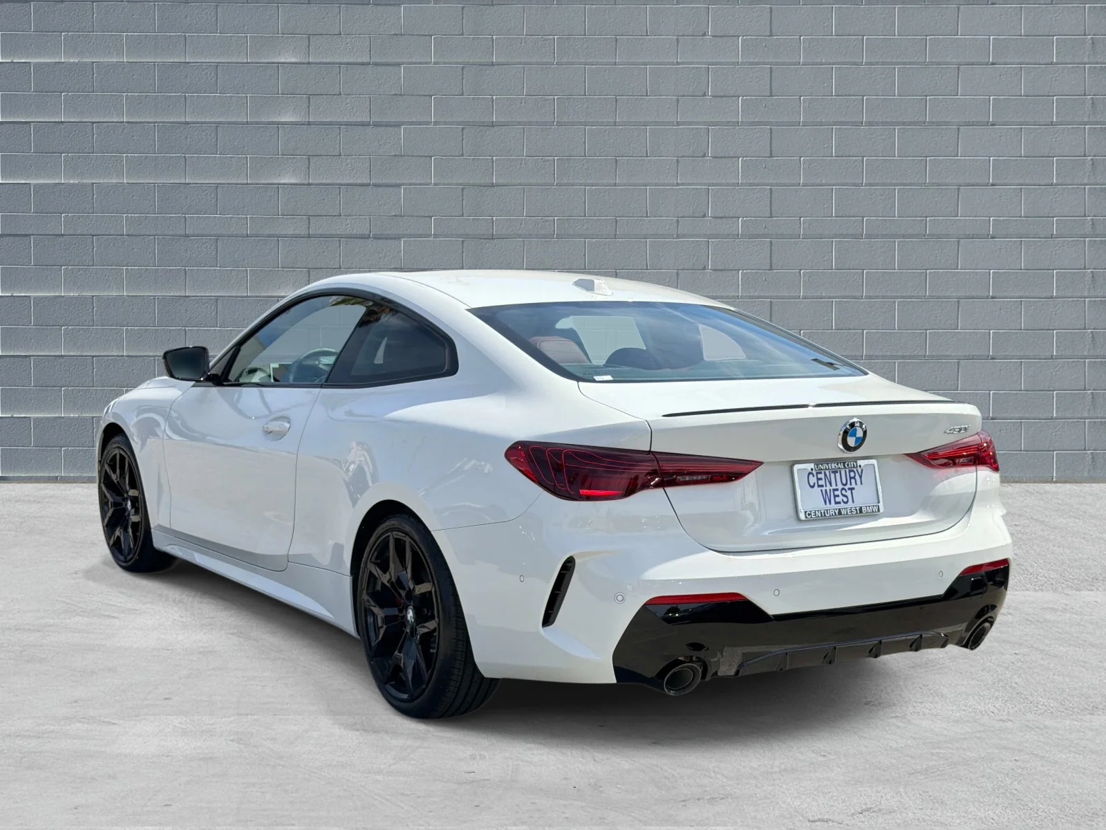 New 2026 Alpine White BMW 430i Coupe image 3