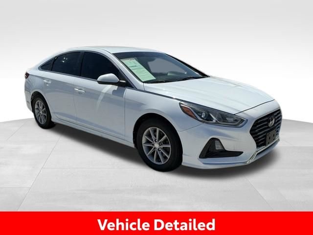 Used 2018 Hyundai Sonata SE with VIN 5NPE24AF4JH647385 for sale in Lake Park, FL
