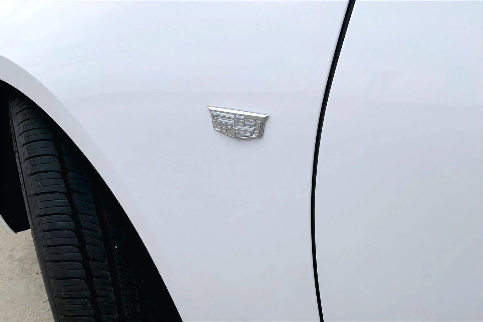 Used 2025 Summit White Cadillac Premium Luxury image 33