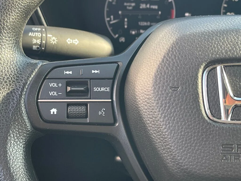Used 2024 Platinum White Pearl Honda EX image 18