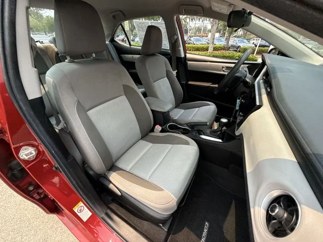 2019 Toyota Corolla LE - Photo 26