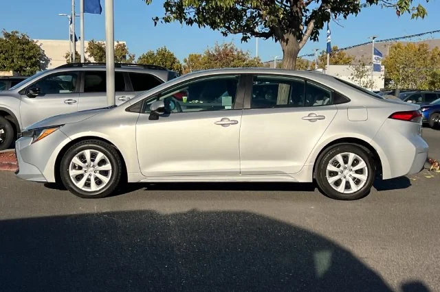 Used 2023 Silver Toyota LE image 7