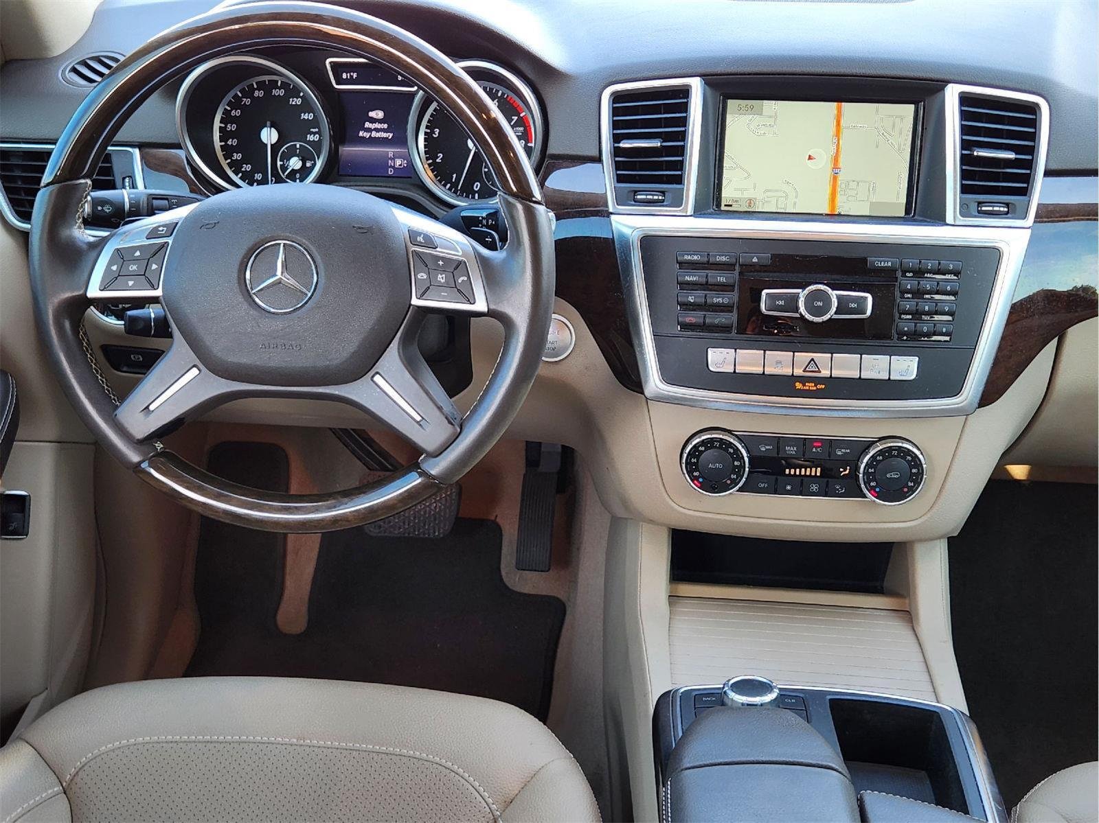 Used 2015 Steel Gray Metallic Mercedes-Benz ML 350 image 28
