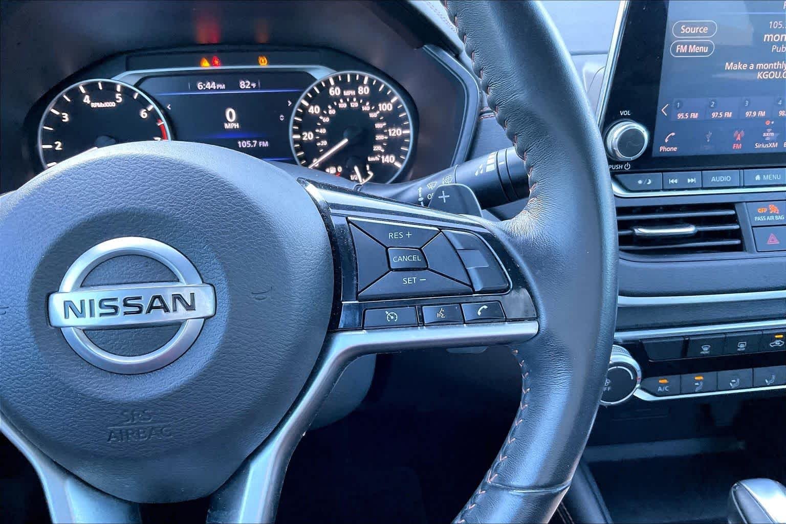 Used 2020 Super Black Nissan 2.5 SR image 22