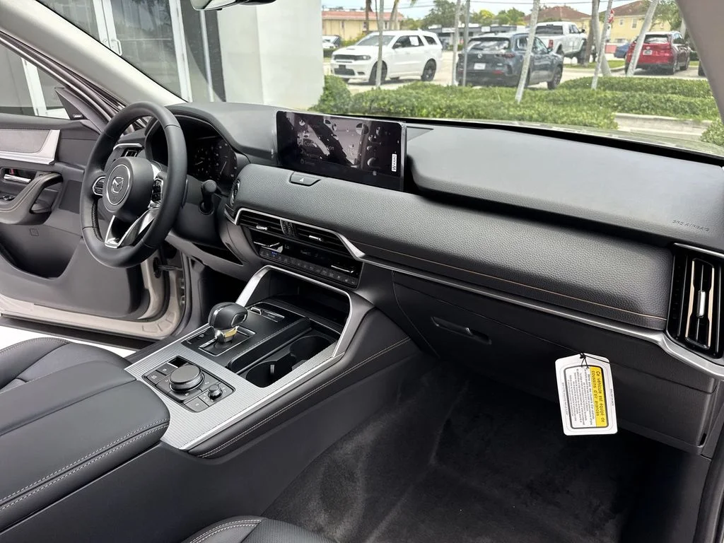 New 2026 Platinum Mazda 3.3 Turbo Premium Sport AWD image 32