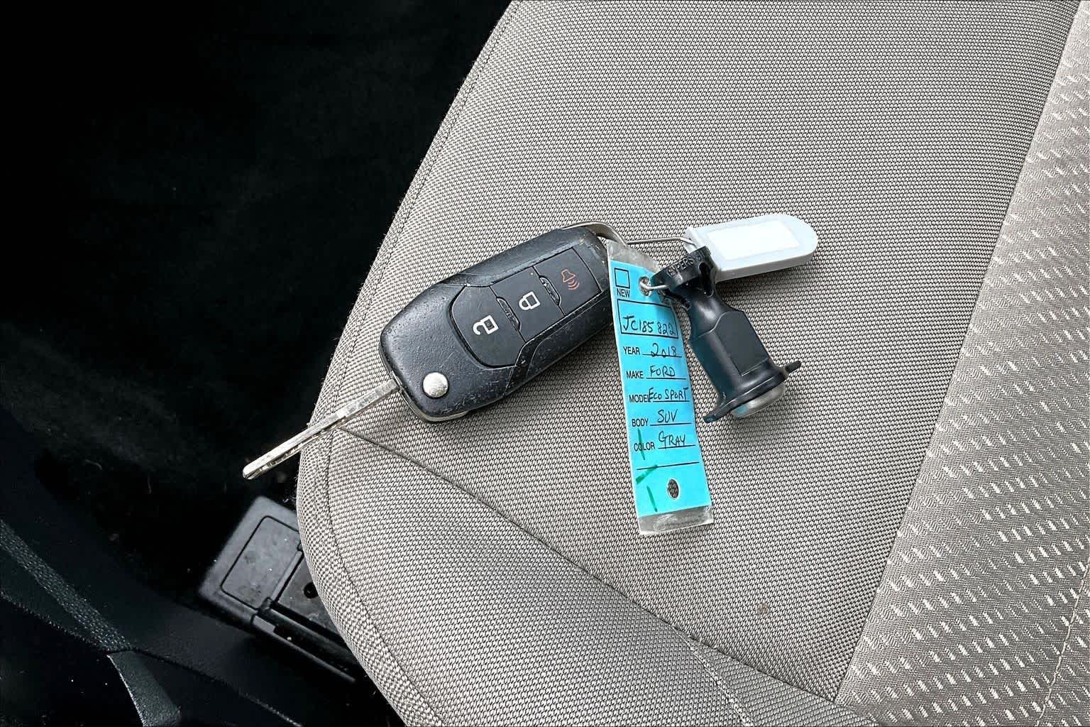 Used 2018 Smoke Metallic Ford S image 14