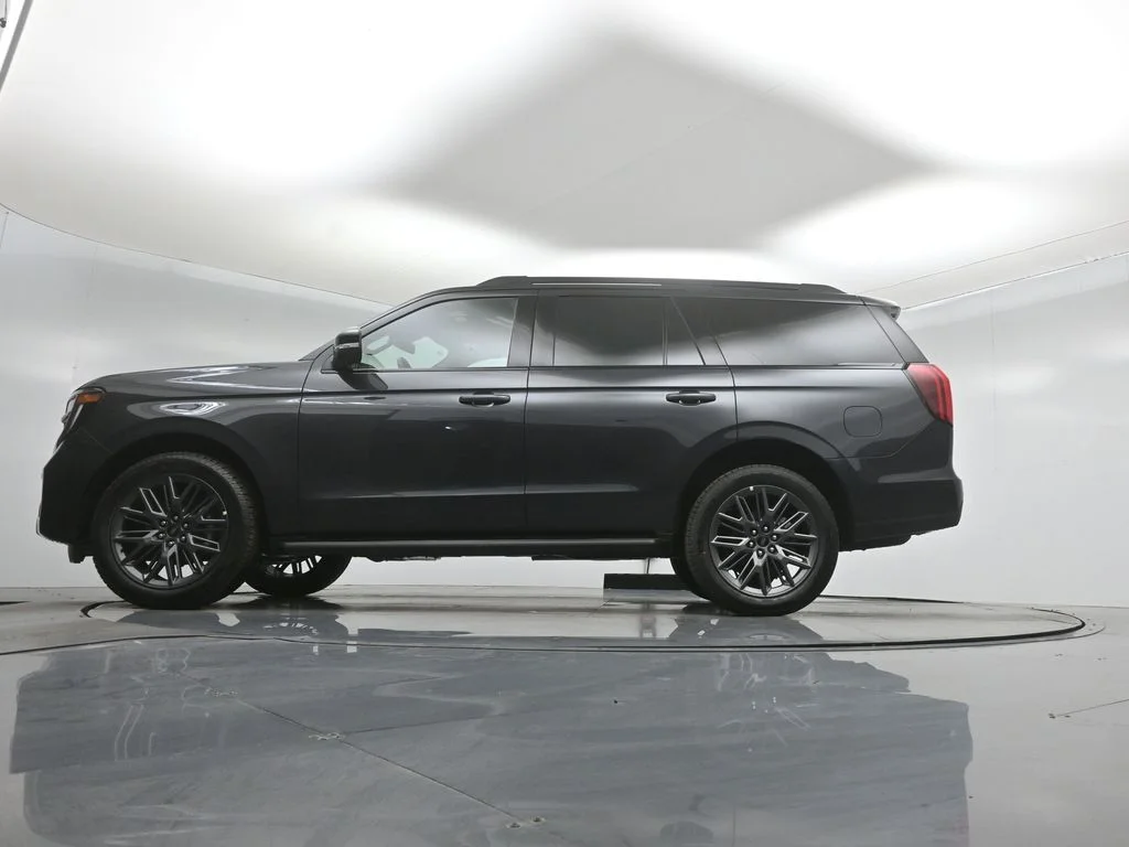 New 2026 Dark Matter Gray Metallic Ford Platinum image 7
