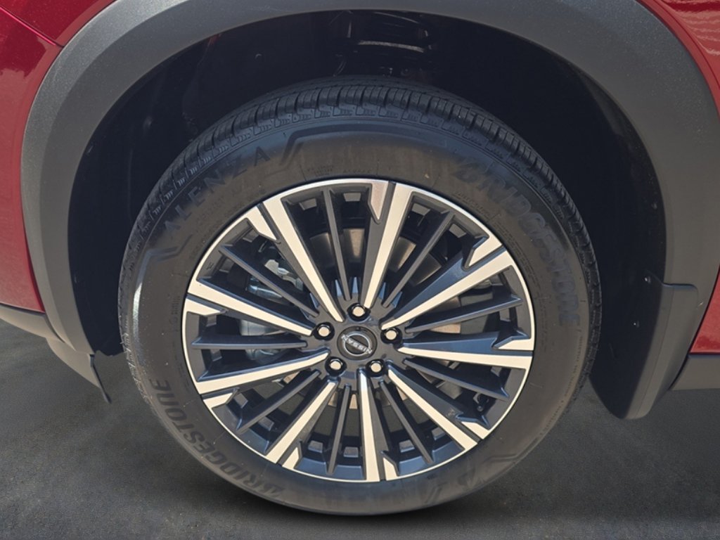New 2026 Scarlet Ember Tintcoat Nissan Platinum image 9