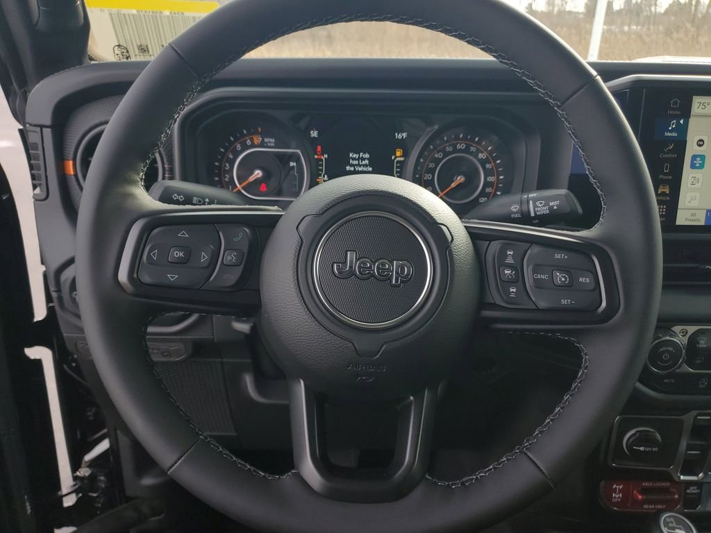 New 2026 Black Clearcoat Jeep Mojave image 21