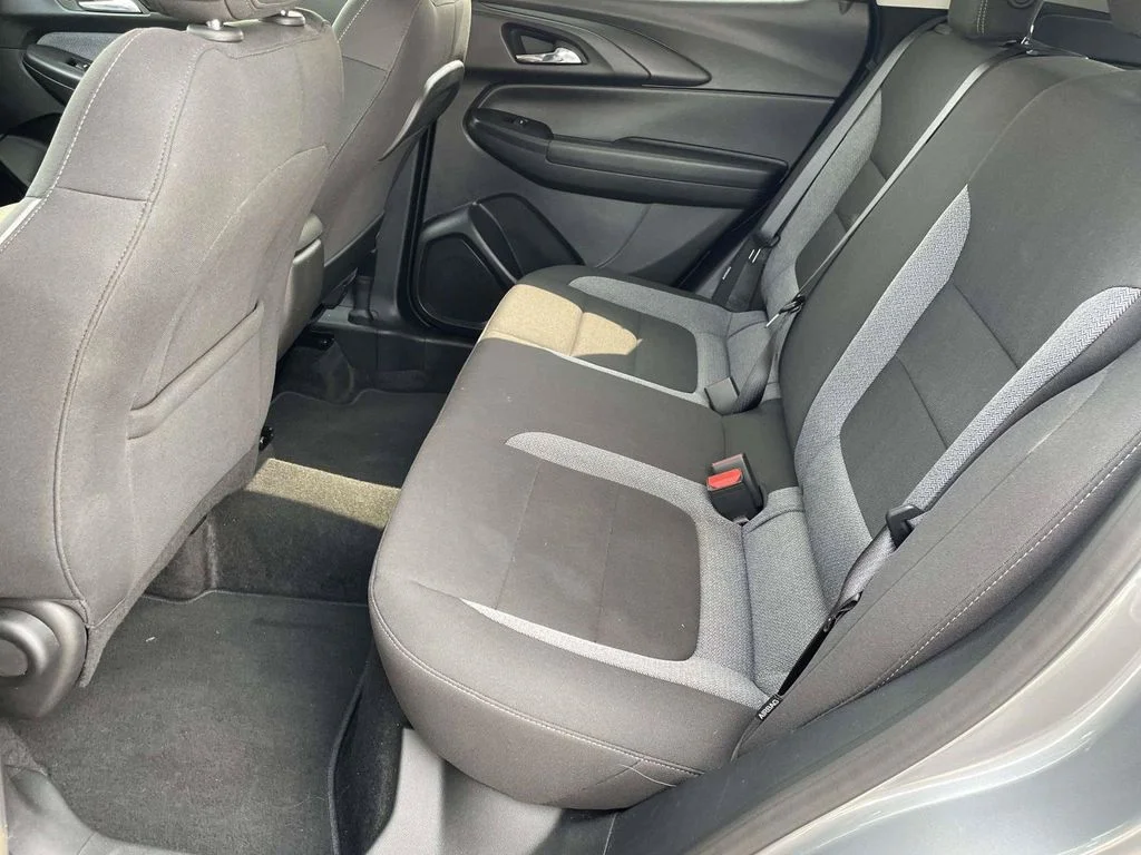 Used 2025 Gray Chevrolet LT image 10