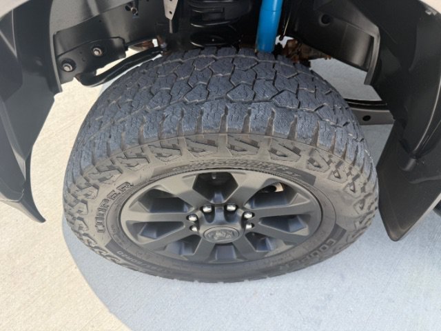 Used 2019 Granite Crystal Metallic Clearcoat Ram Laramie image 9