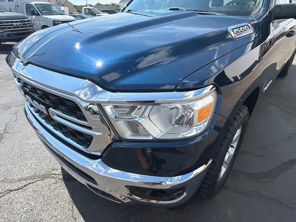 Used 2023 Blue Ram Big Horn/Lone Star image 17