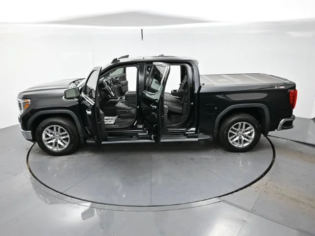 Used 2019 ONYX BLACK GMC SLT image 40