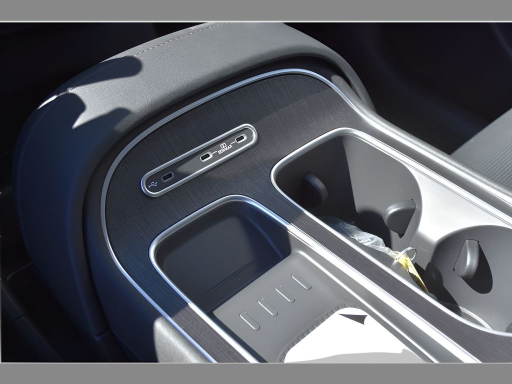 New 2026 Ecotronic Gray Pearl Hyundai Limited FWD image 59
