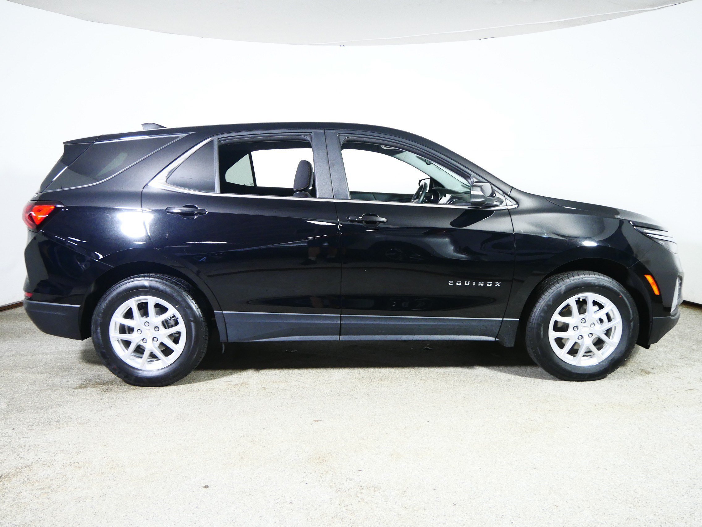 Used 2023 Mosaic Black Metallic Chevrolet LT image 8
