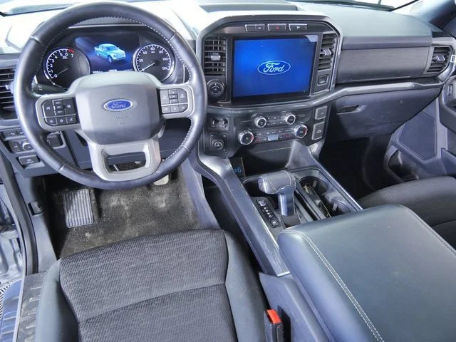 Used 2022 Silver Ford XLT image 4