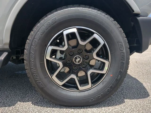 New 2026 Avalanche Gray Ford Outer Banks® image 11