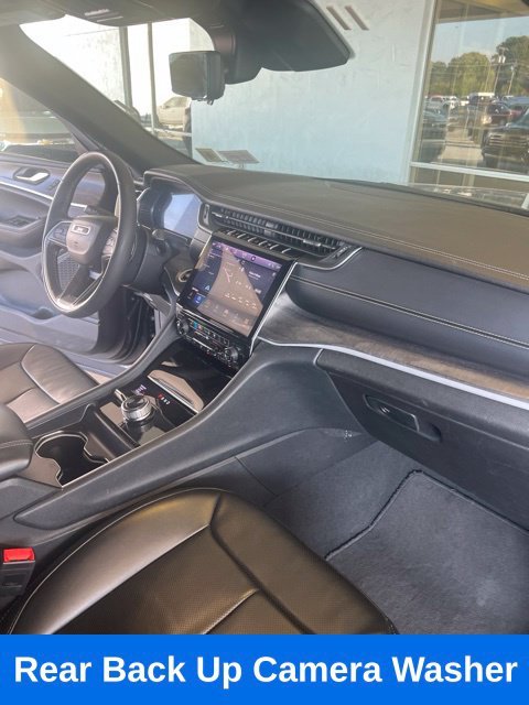 Used 2024 Gray Jeep Limited image 19