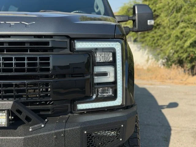Used 2017 Magnetic Metallic Ford Lariat image 7