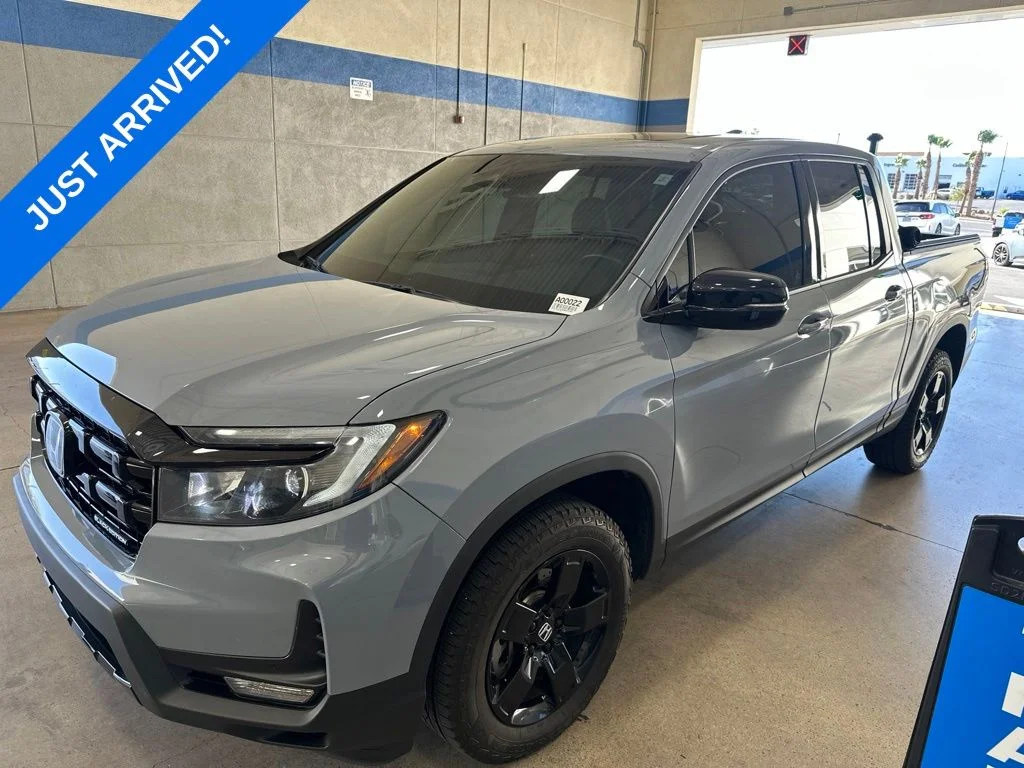2024 Honda Ridgeline Black Edition's photo