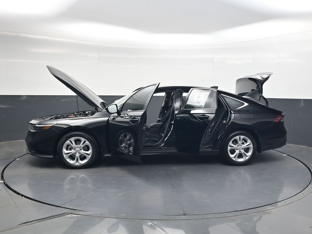 Used 2026  Honda LX image 37