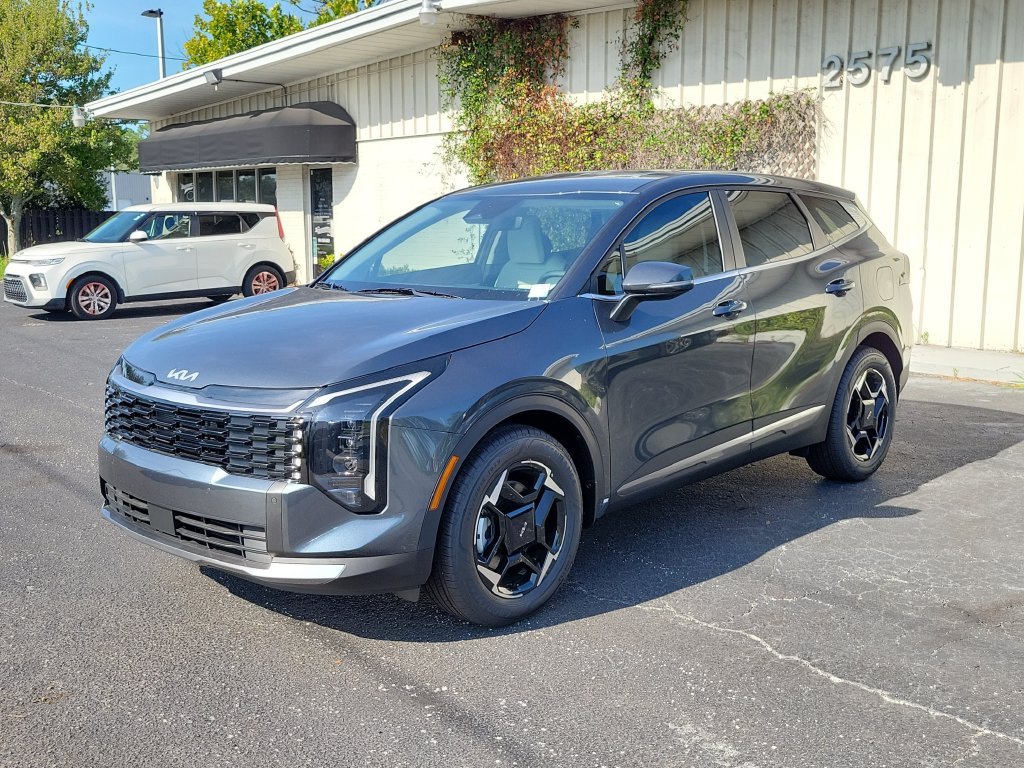 New 2026 Gravity Gray Kia EX image 3