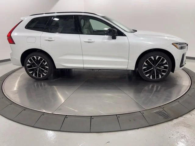 2026 Volvo XC60 Ultra - Photo 6