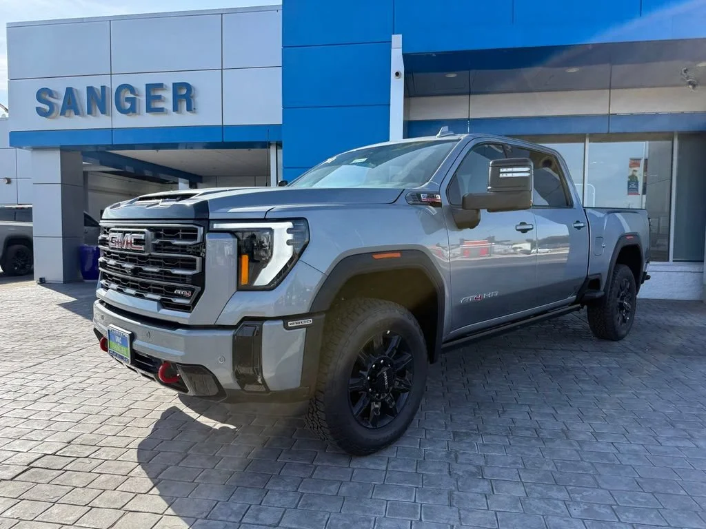 New 2026 Sterling Metallic GMC AT4 image 4