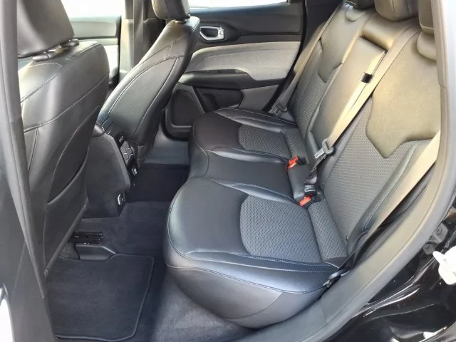 Used 2024 Black Jeep Latitude image 18