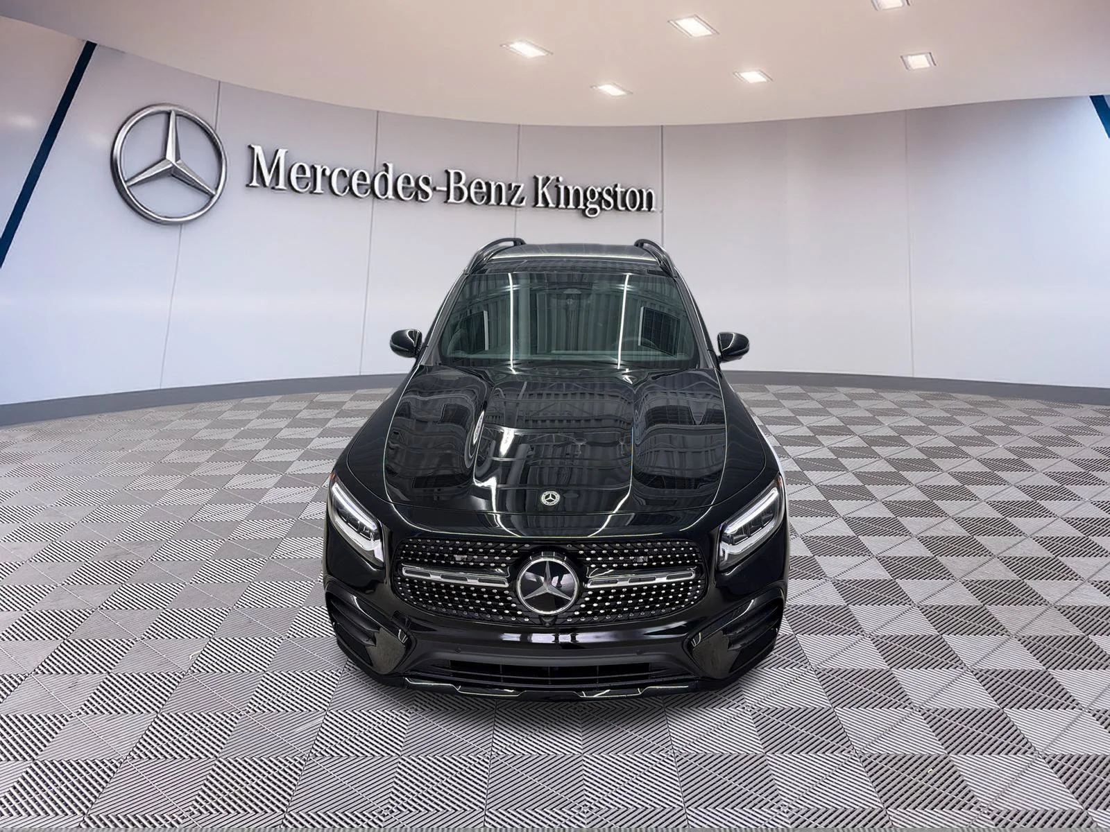 Used 2026 Black Mercedes-Benz GLB 250 image 9