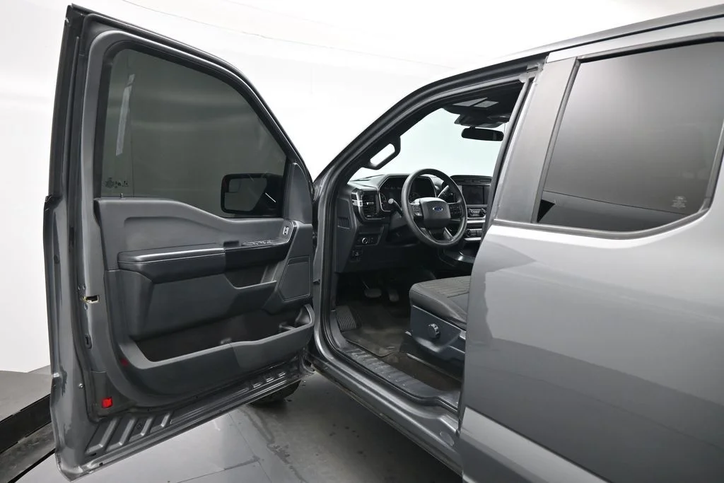 Used 2021 Gray Ford XL image 8