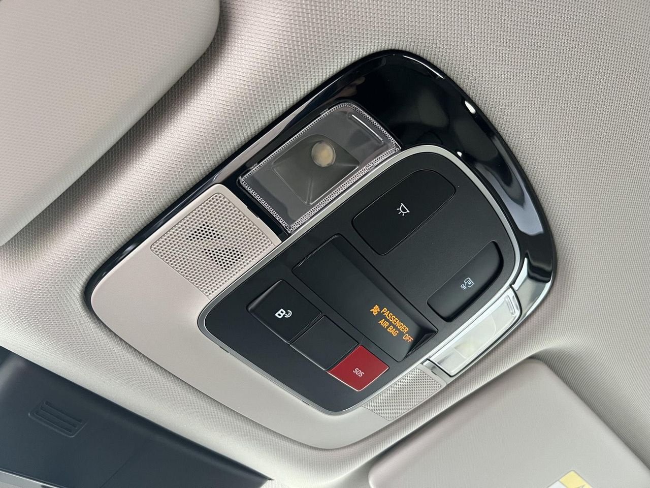 New 2026 Creamy White Pearl Hyundai SEL Convenience image 20