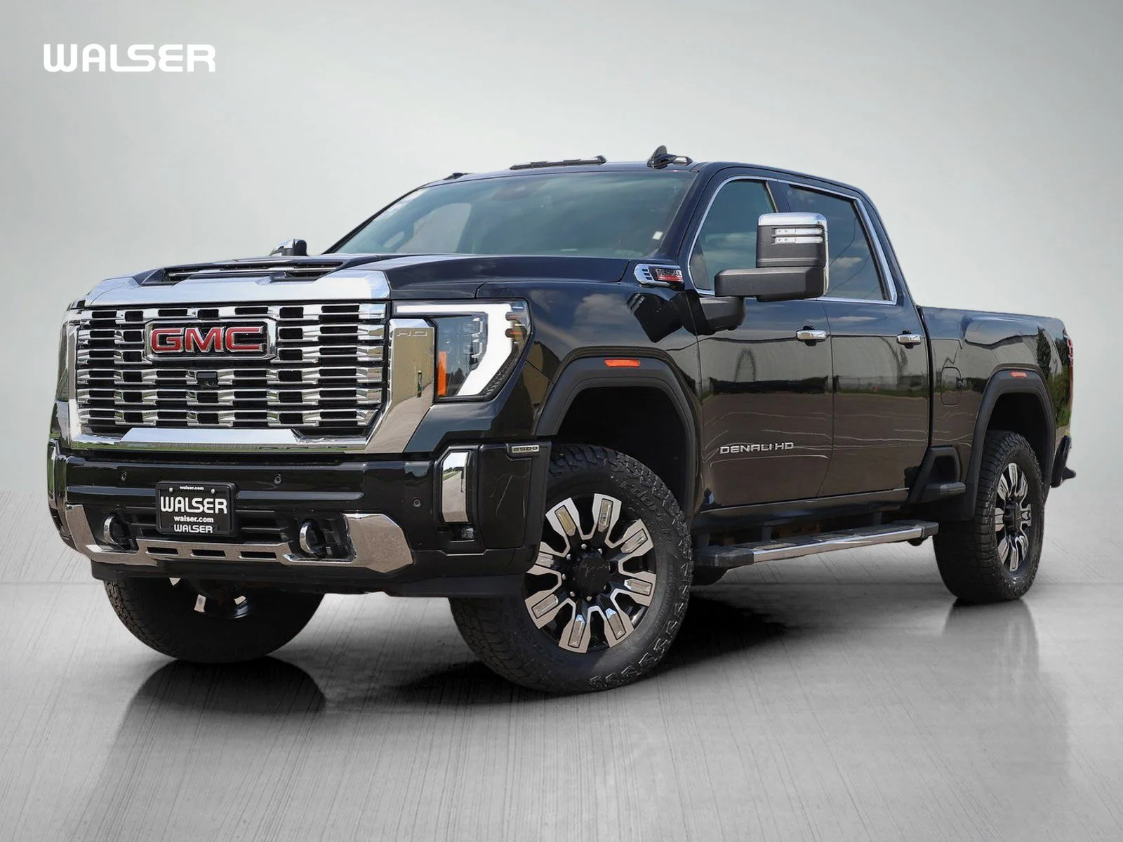 2025 GMC Sierra Denali 4WD Crew Cab Standard Box's photo