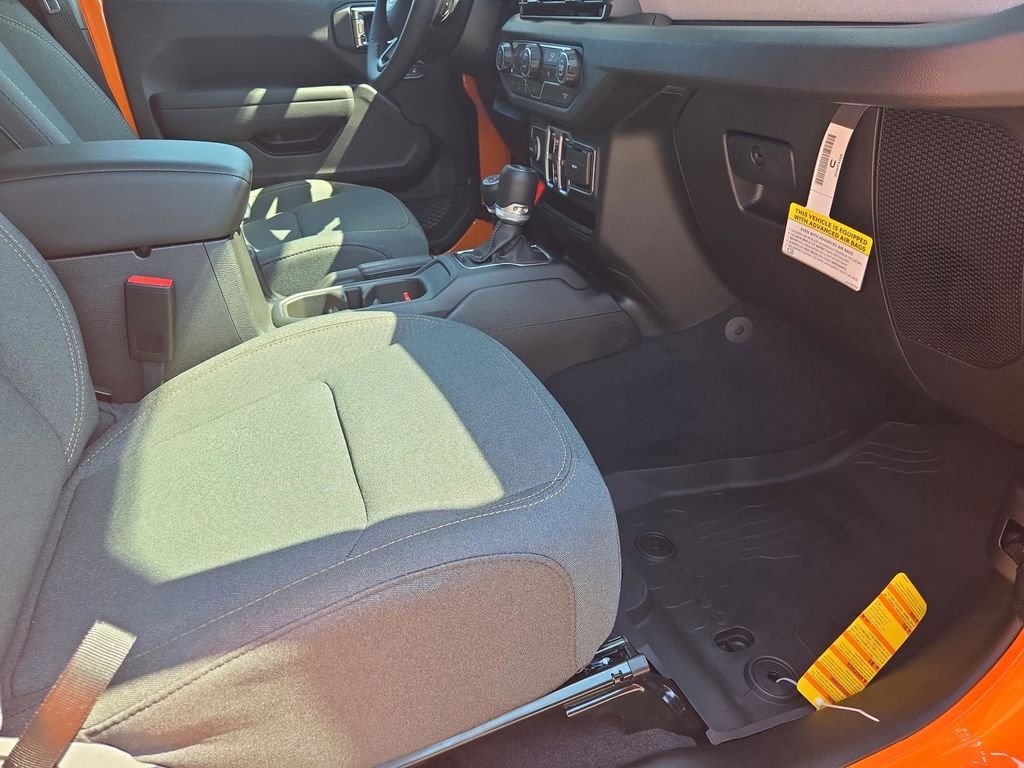 2025 Jeep Wrangler 4-Door Sport S - Photo 20