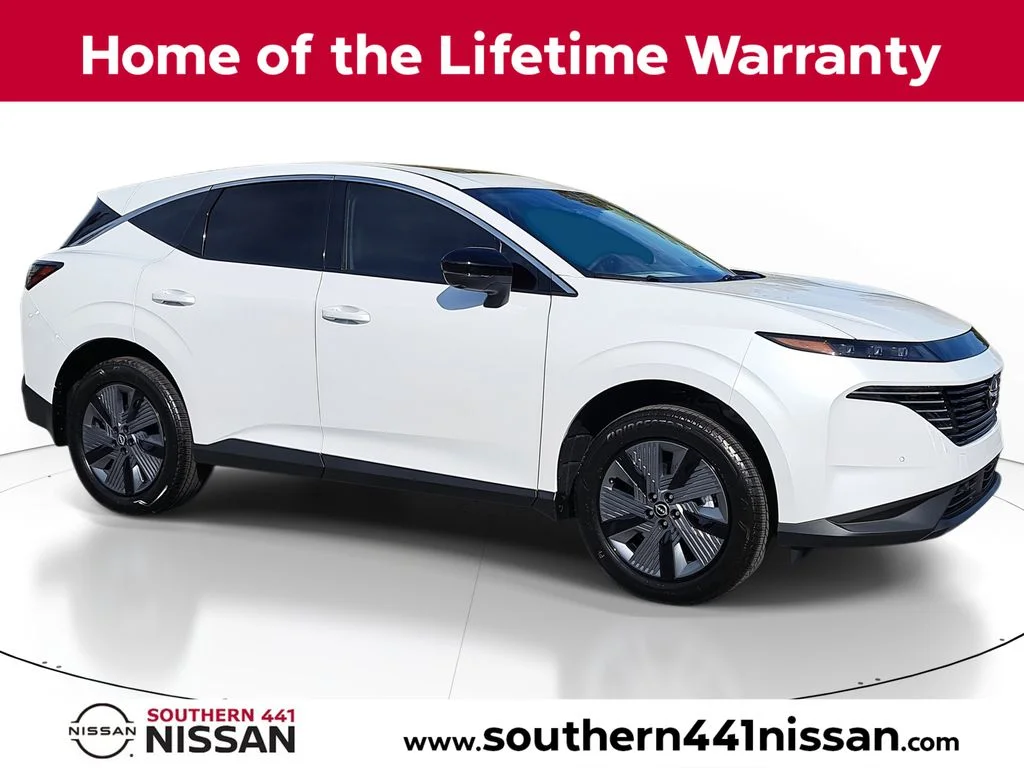 New 2026 White Nissan SL image 1