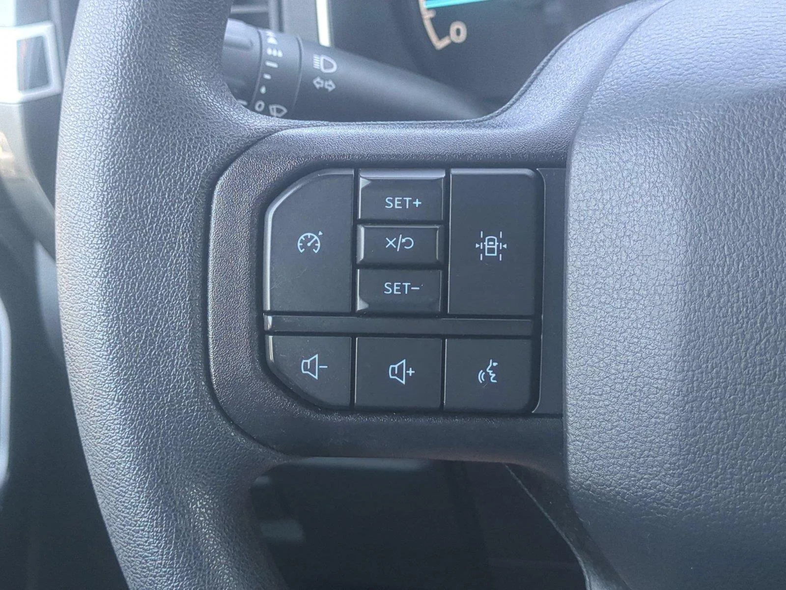 Used 2022 Carbonized Gray Metallic Ford XL image 20