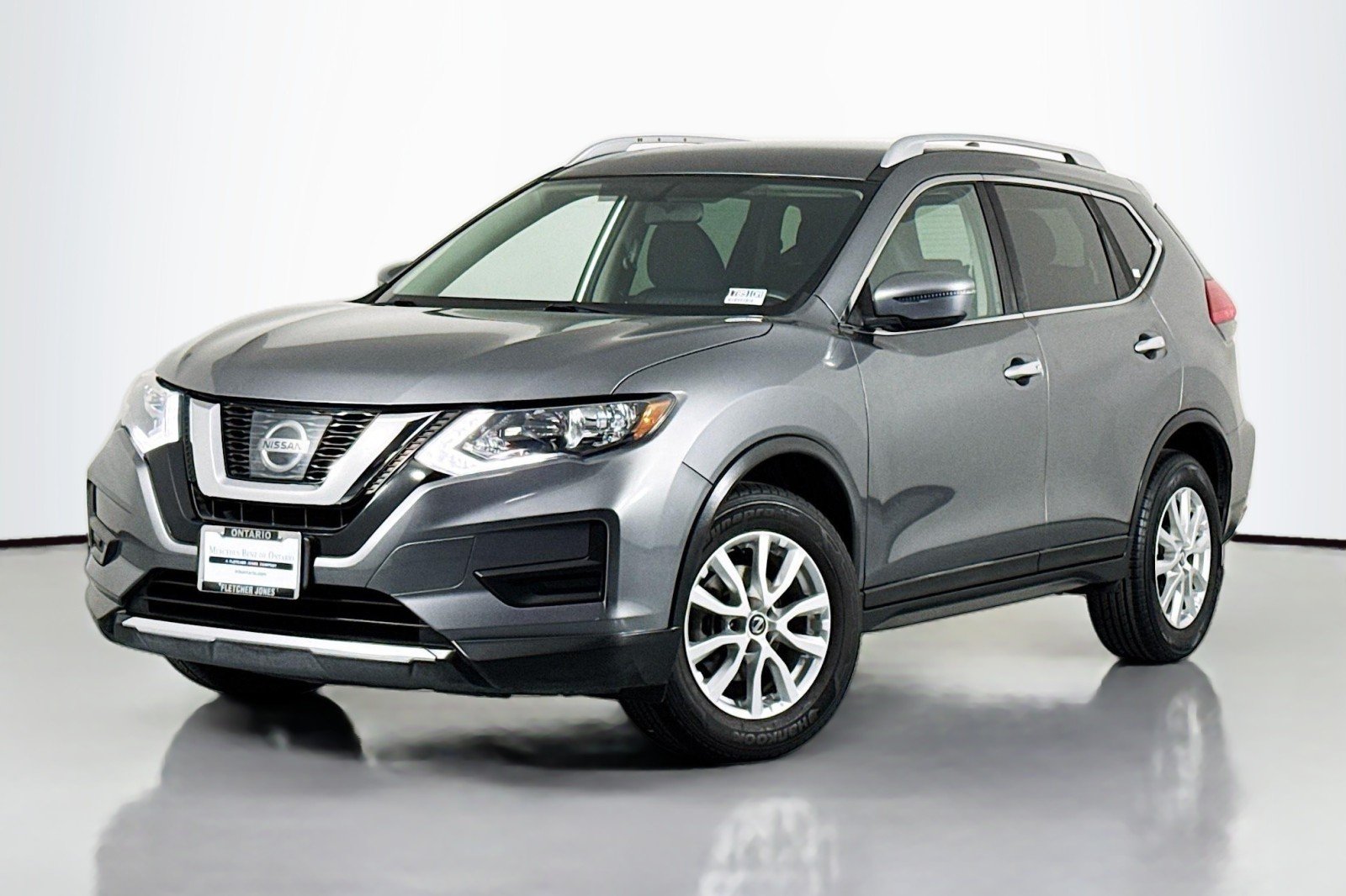 2017 Nissan Rogue SV FWD's photo