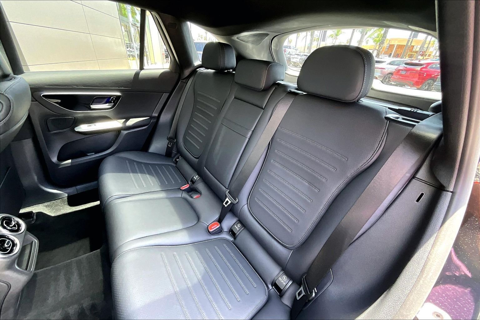 Used 2026 Black Mercedes-Benz GLC 300 image 26