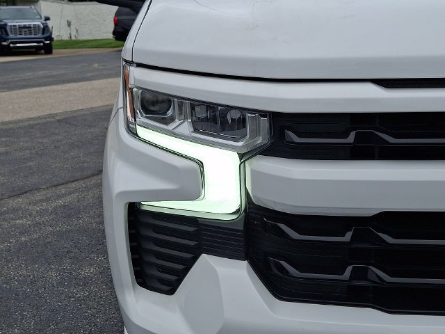 Certified Used 2024 Summit White Chevrolet RST image 9