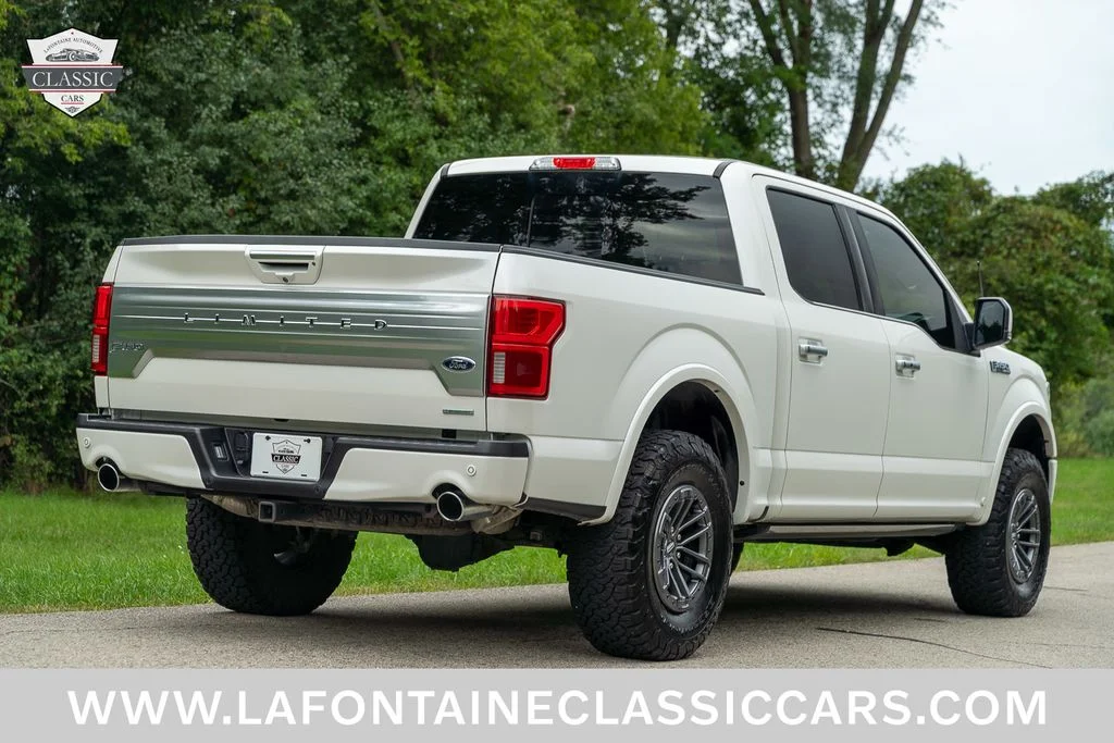 Used 2019 White Ford Limited image 4