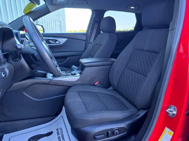 Used 2022 Red Chevrolet LT image 20