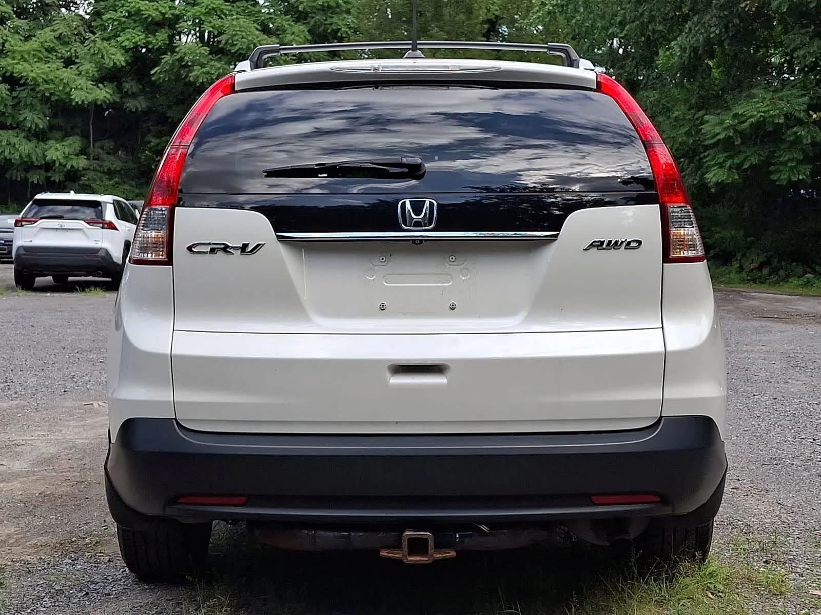 Used 2013 White Honda  image 7