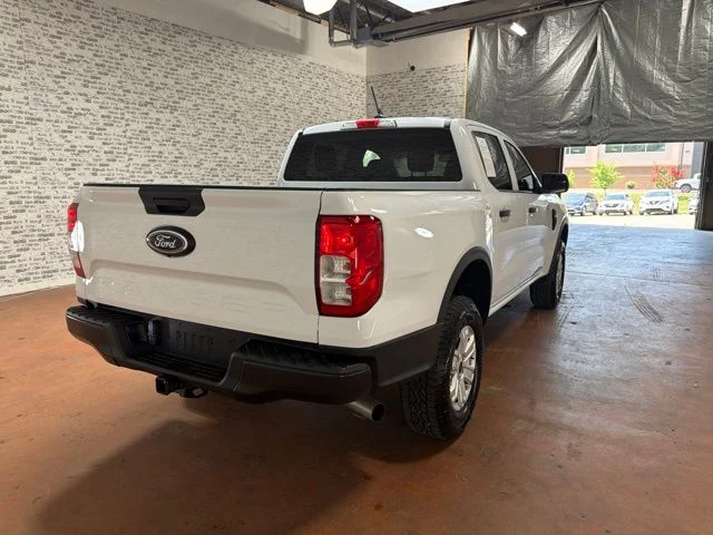 Used 2026 White Ford XL image 7
